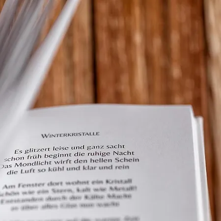 木屋 Design-chalet With Garden, Pool, & Restaurant *