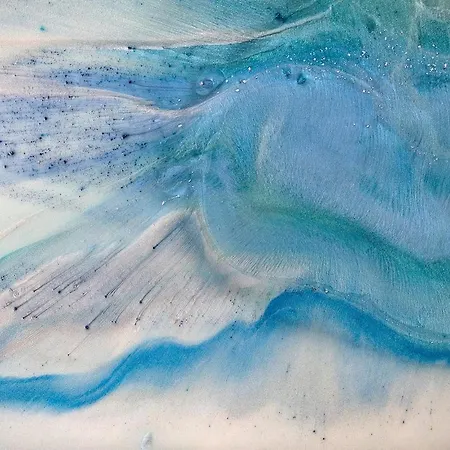 Design-chalet With Garden, Pool, & Restaurant