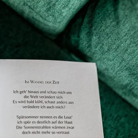 샬레 Design-chalet With Garden, Pool, & Restaurant *