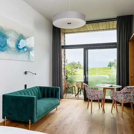 샬레 Design-chalet With Garden, Pool, & Restaurant *