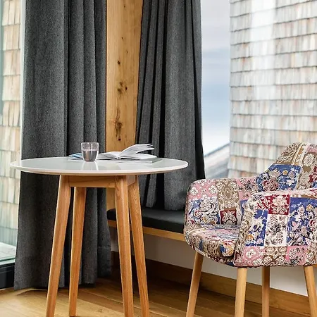 Design-chalet With Garden, Pool, & Restaurant